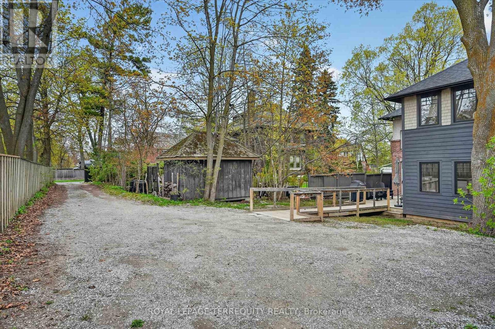 53 Benson Avenue Property Photo 6