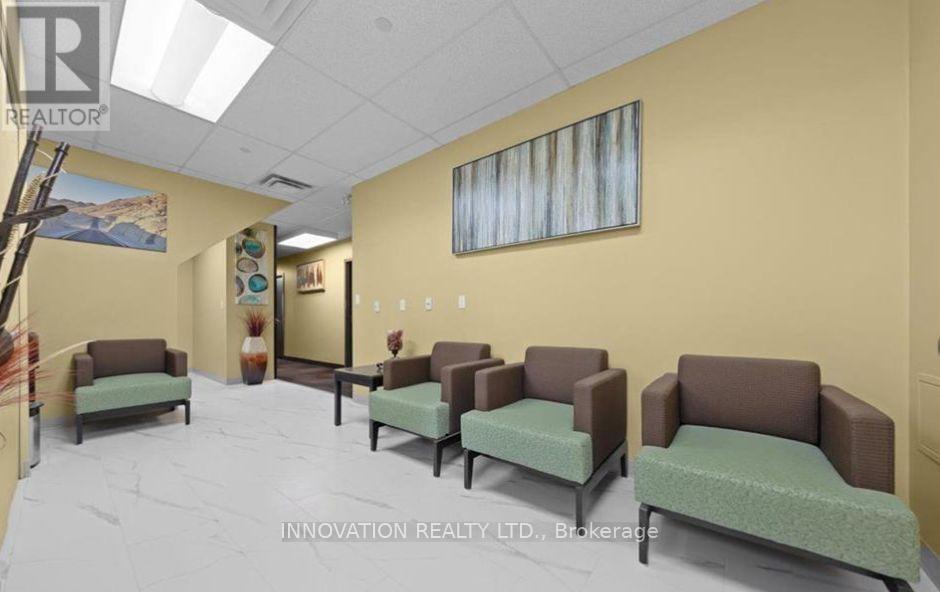 4275 Innes Road Property Photo 11