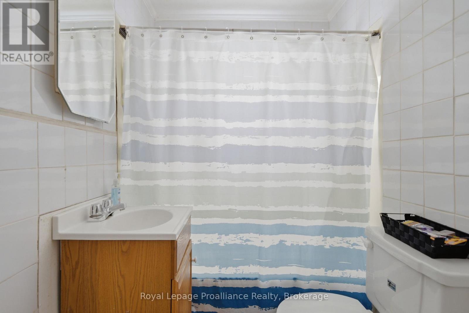 199 Dundas Street E Property Photo 30