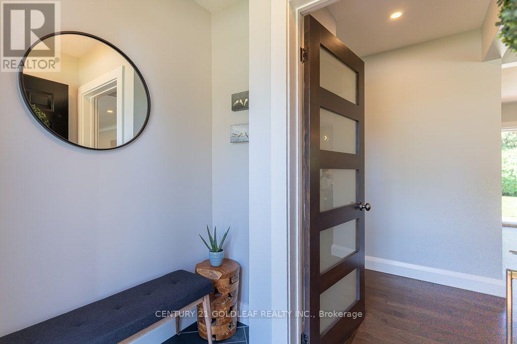 27 Roundhay Drive Property Photo 3