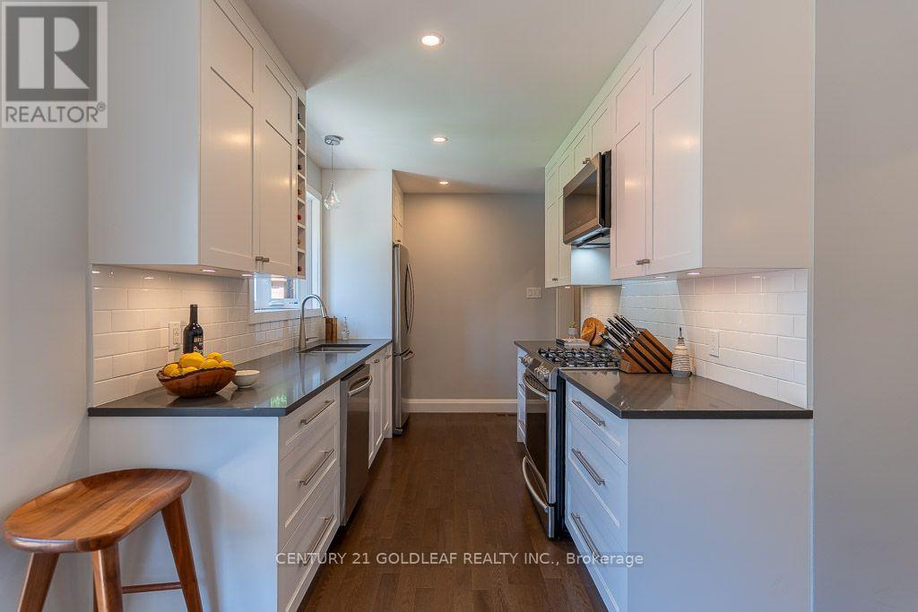 27 Roundhay Drive Property Photo 14