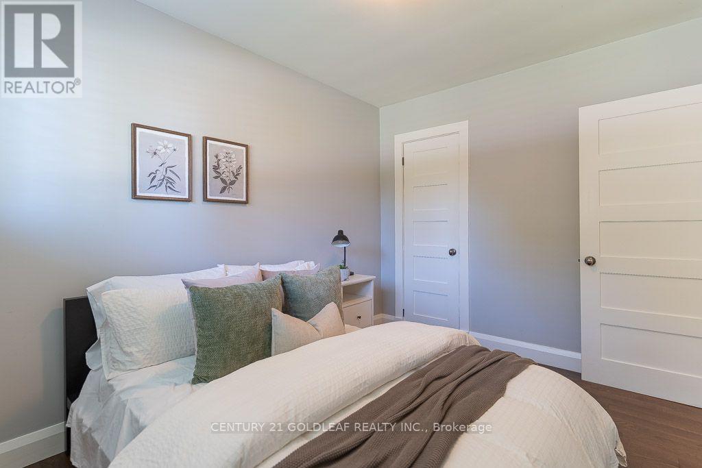 27 Roundhay Drive Property Photo 23