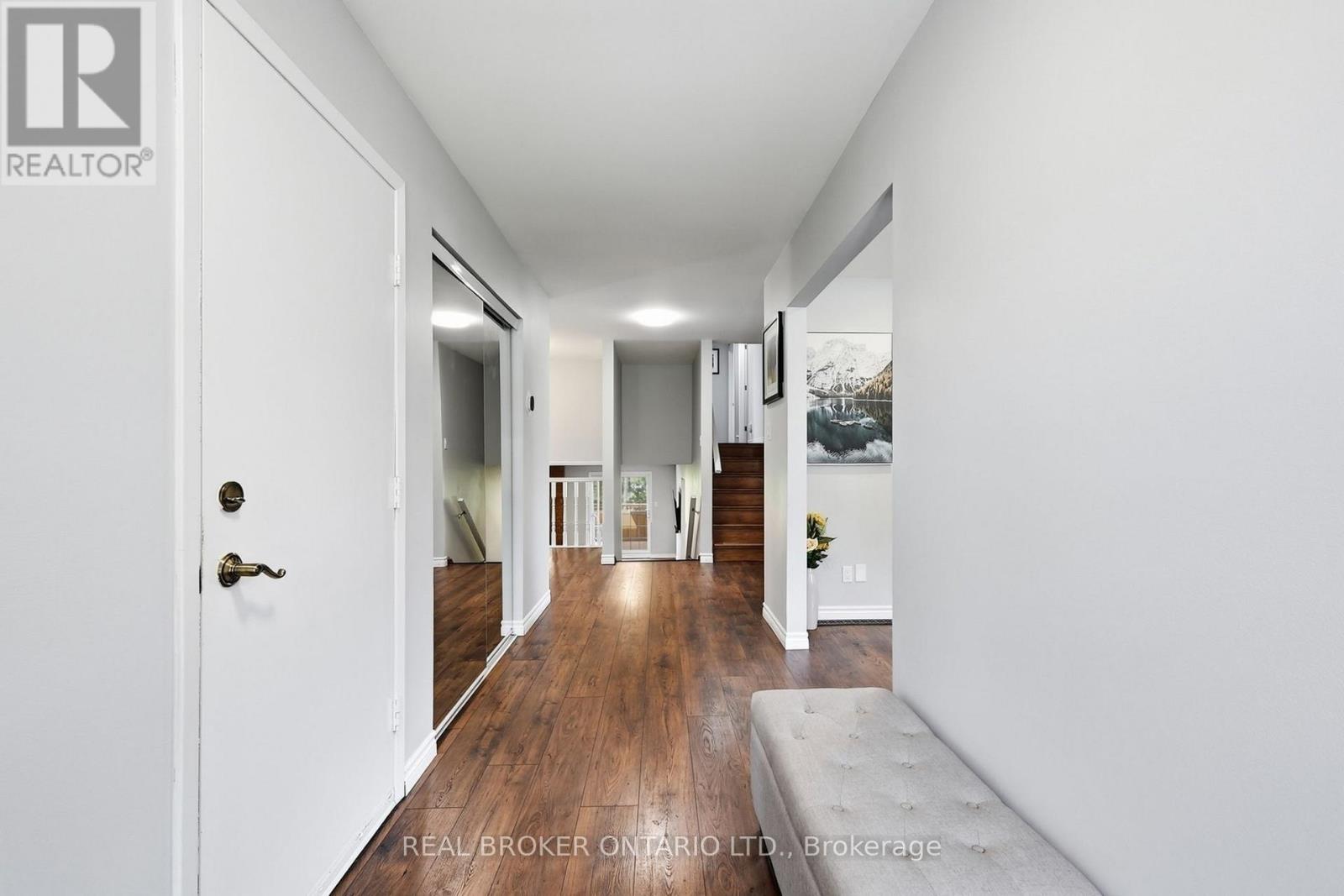 60 Ebydale Drive Property Photo 7