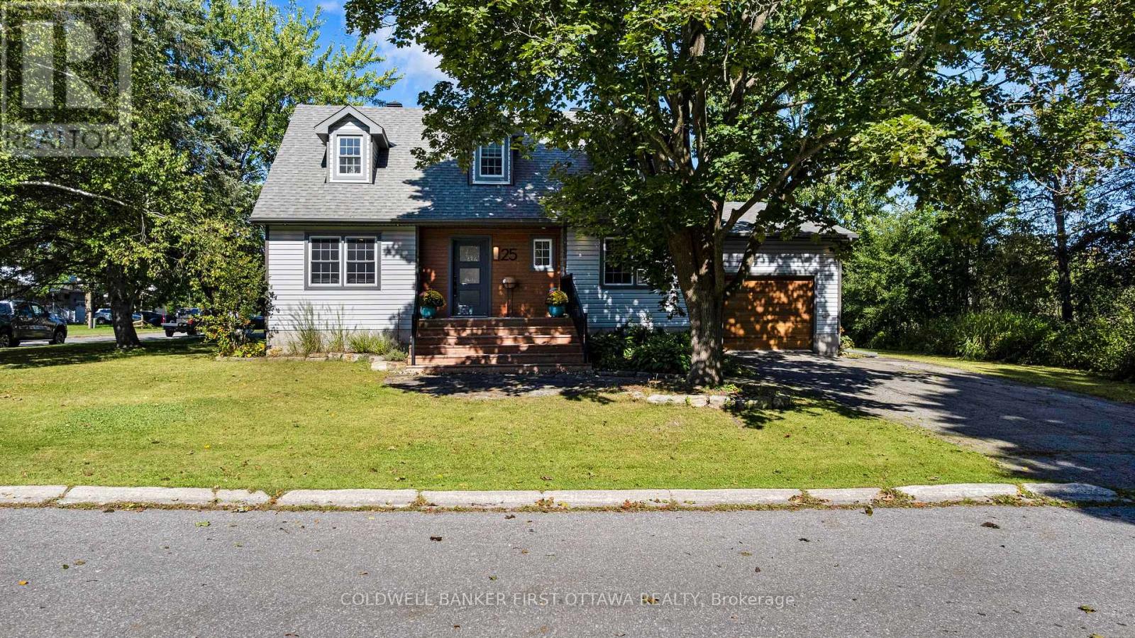 25 Robert Road Property Photo 1