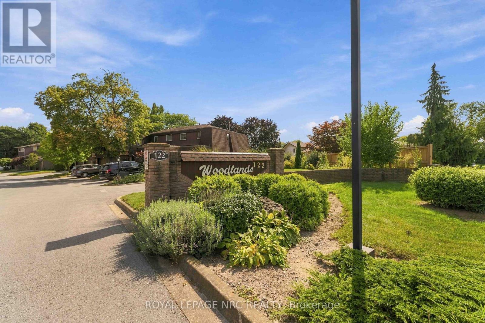 43 - 122 Lakeshore Road Property Photo 1
