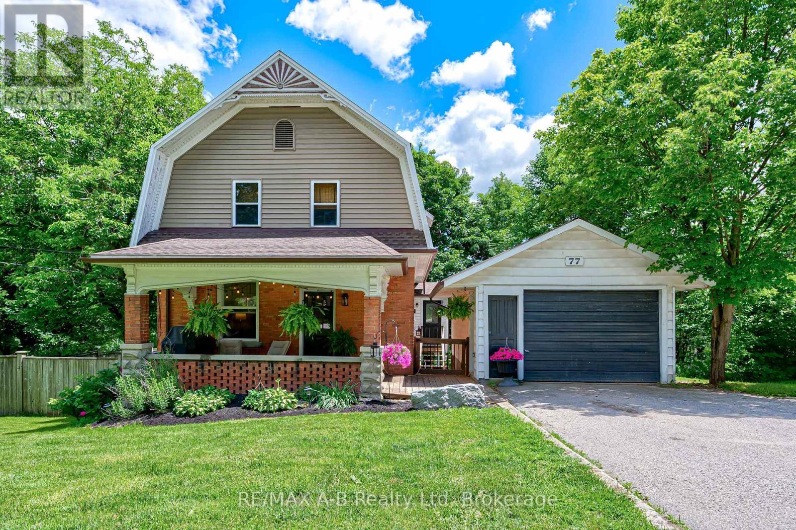 77 Blanshard Street Property Photo 1