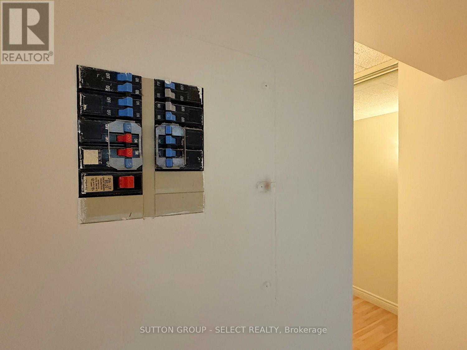 203 - 80 Breckenridge Drive Property Photo 13