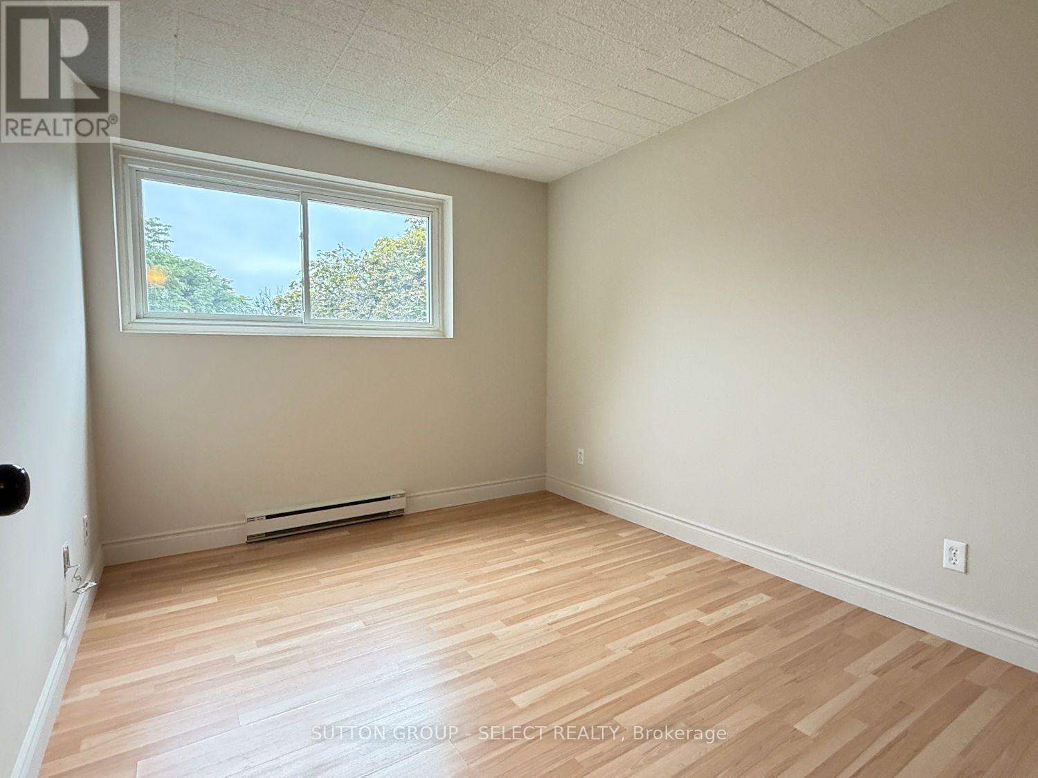 203 - 80 Breckenridge Drive Property Photo 19