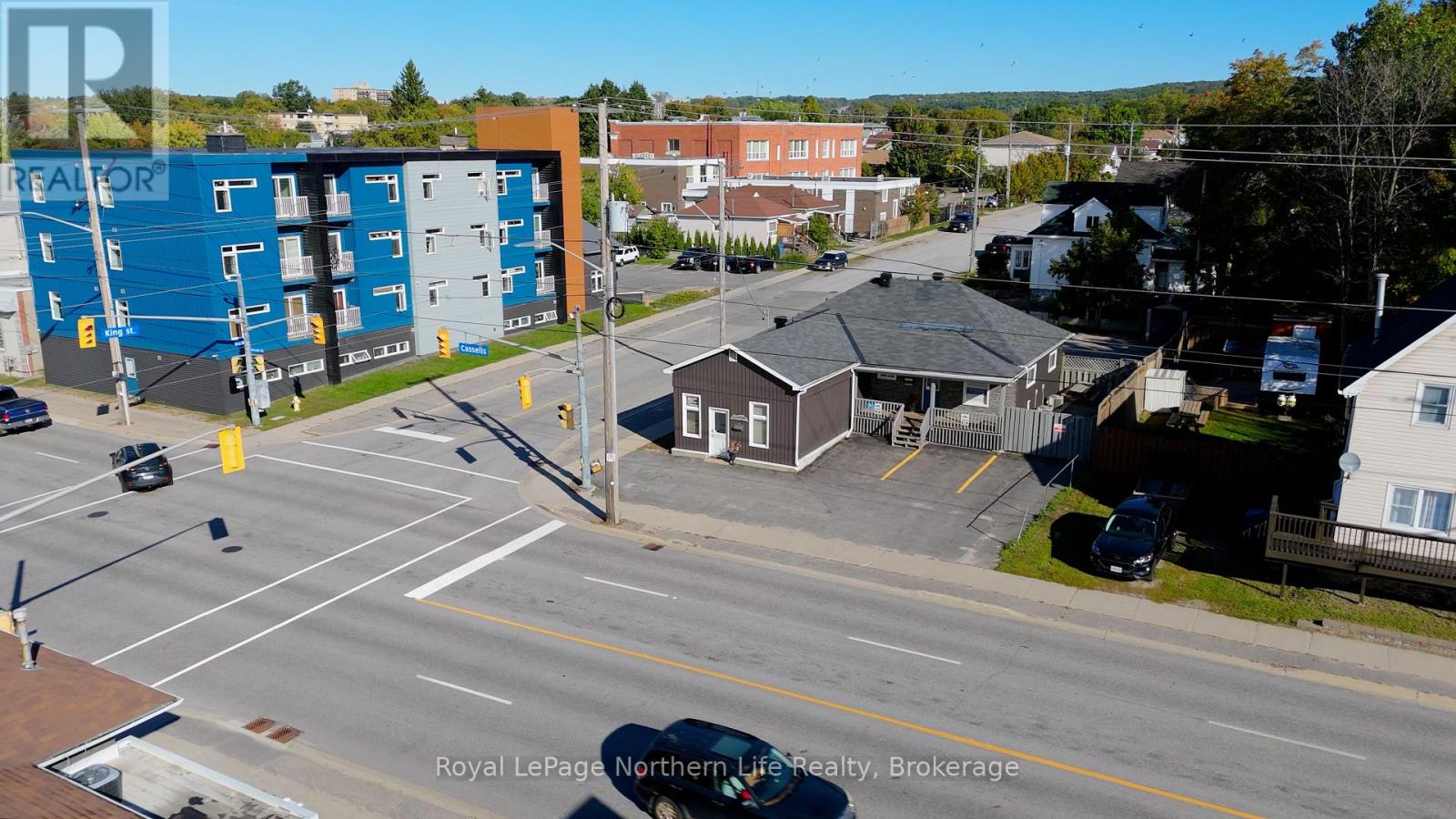 1 - 1210 CASSELLS STREET Property Photo 1