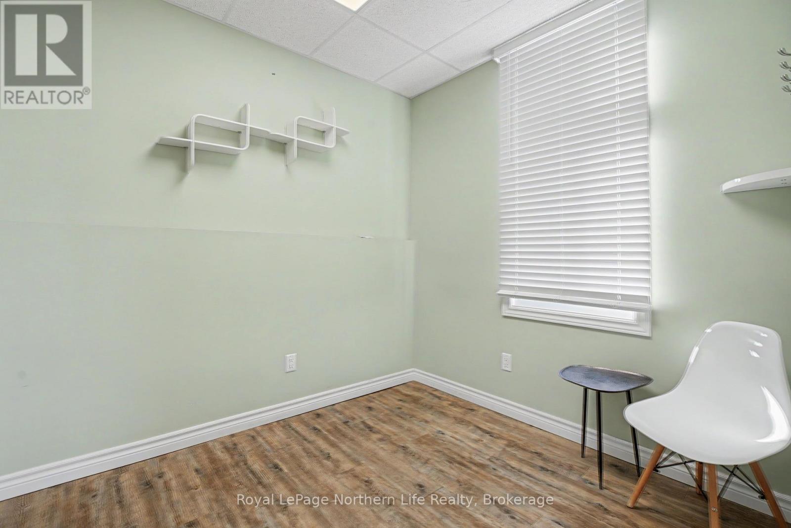 1 - 1210 Cassells Street Property Photo 11