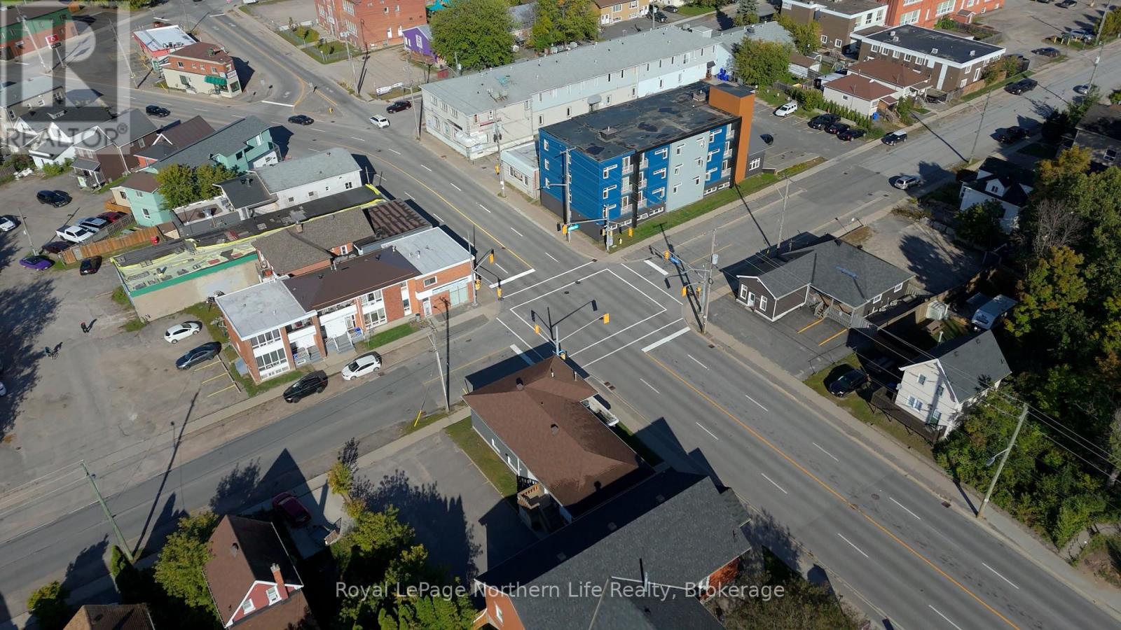 1 - 1210 Cassells Street Property Photo 13