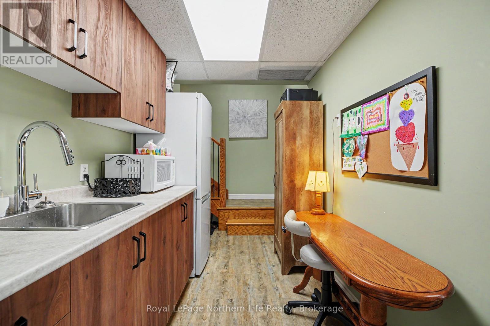 1 - 1210 Cassells Street Property Photo 19