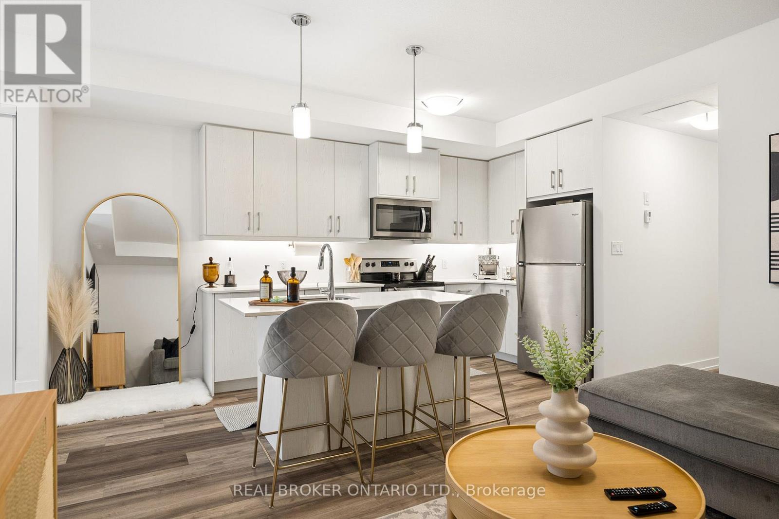 A1 - 10 Palace Street Property Photo 1