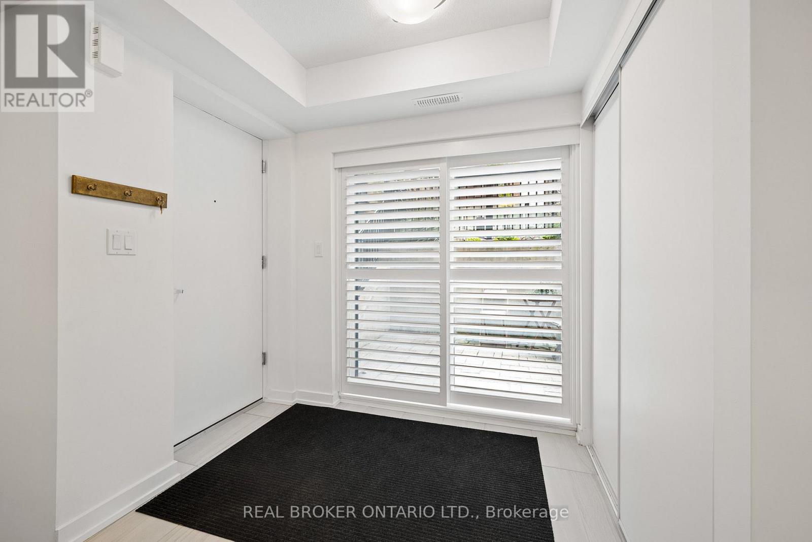 A1 - 10 Palace Street Property Photo 7