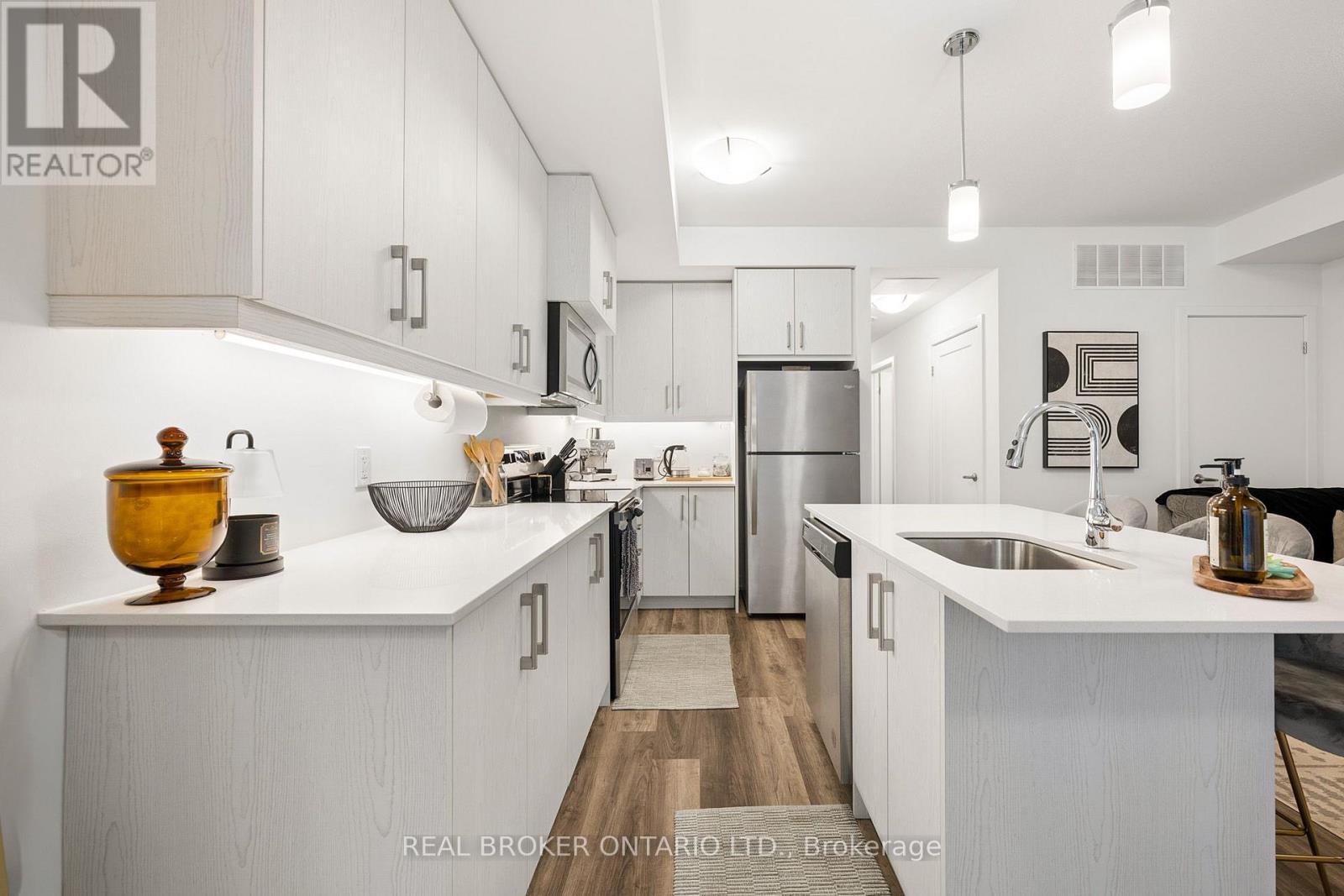 A1 - 10 Palace Street Property Photo 12