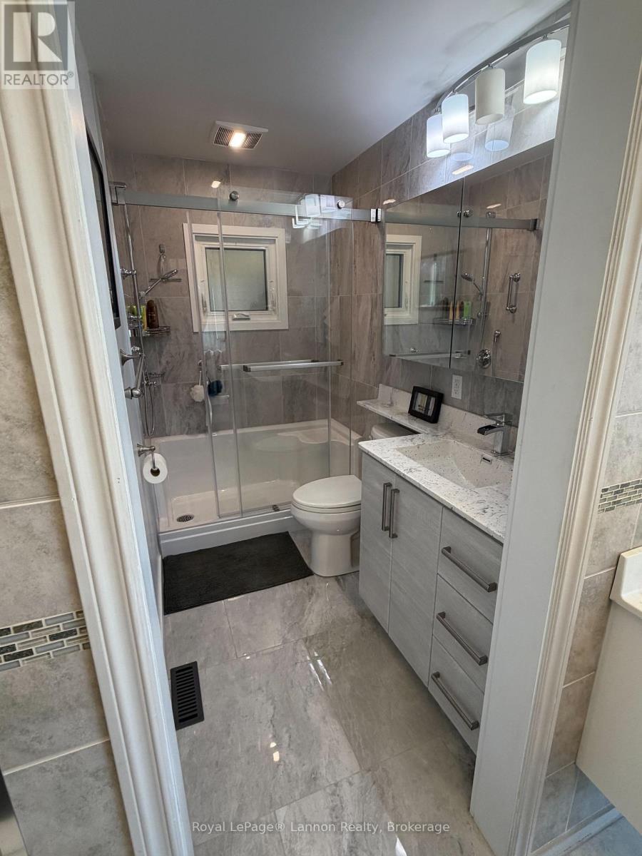 325 Simpson Street Property Photo 11