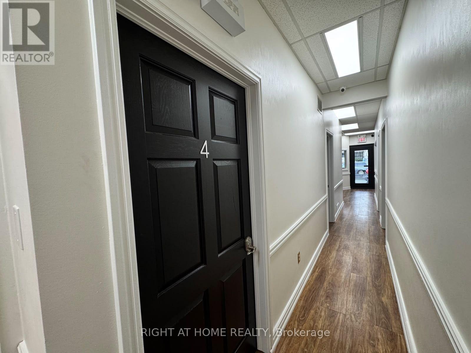 A - 640 Concession Street E Property Photo 8