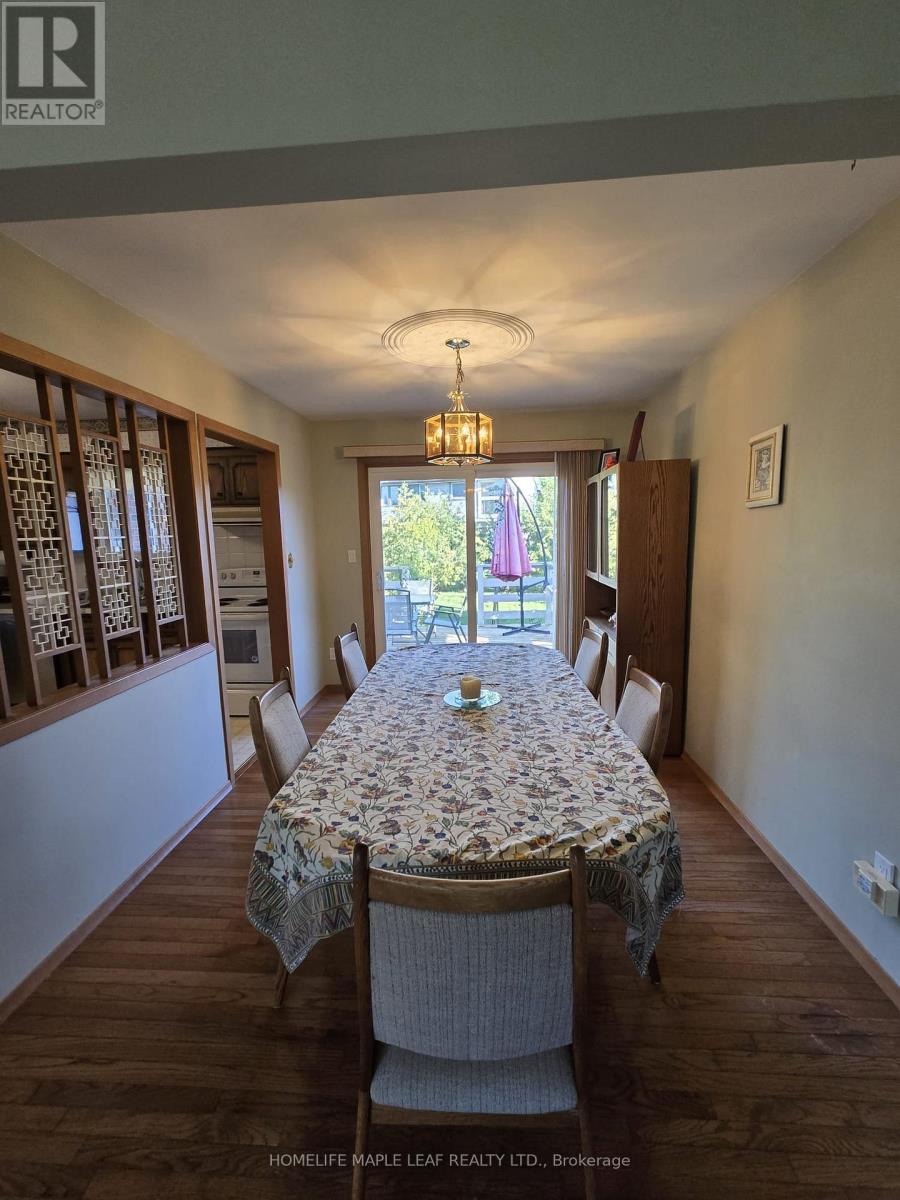 410 Lakeview Drive Property Photo 5