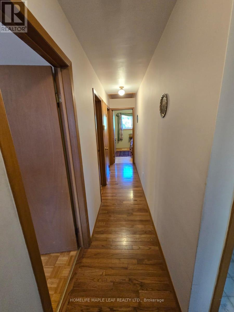 410 Lakeview Drive Property Photo 10
