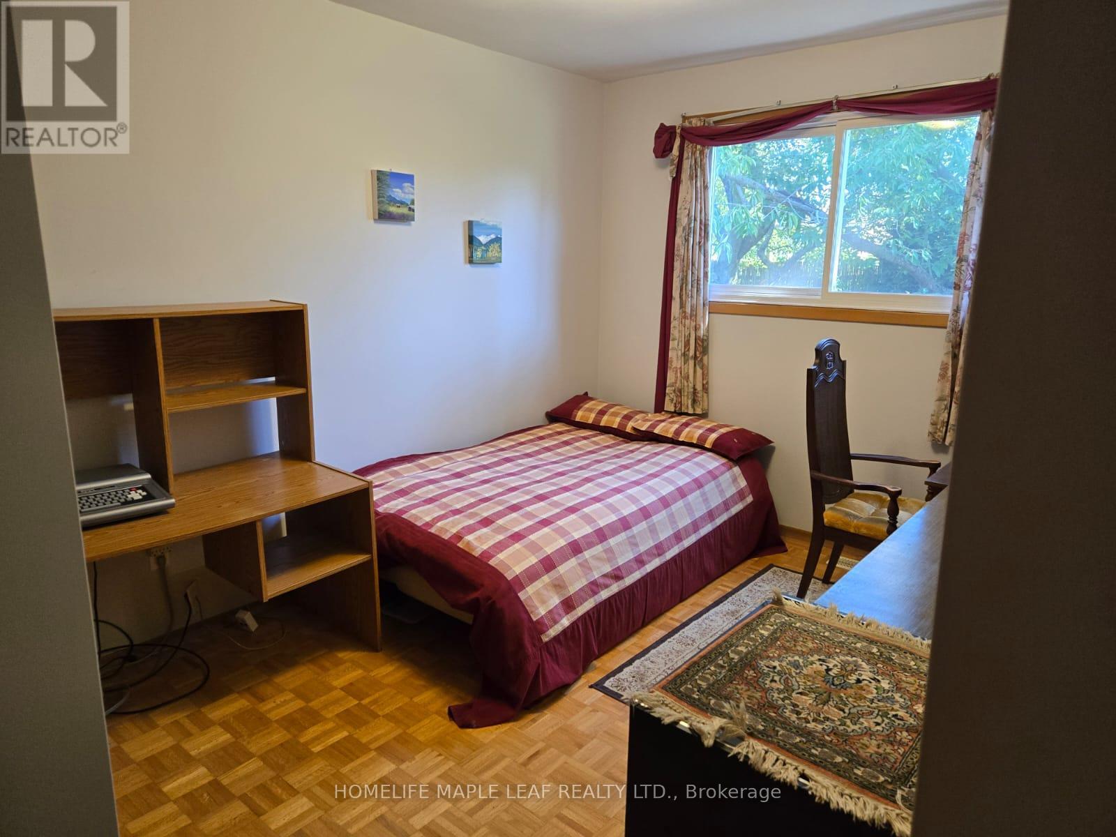 410 Lakeview Drive Property Photo 14