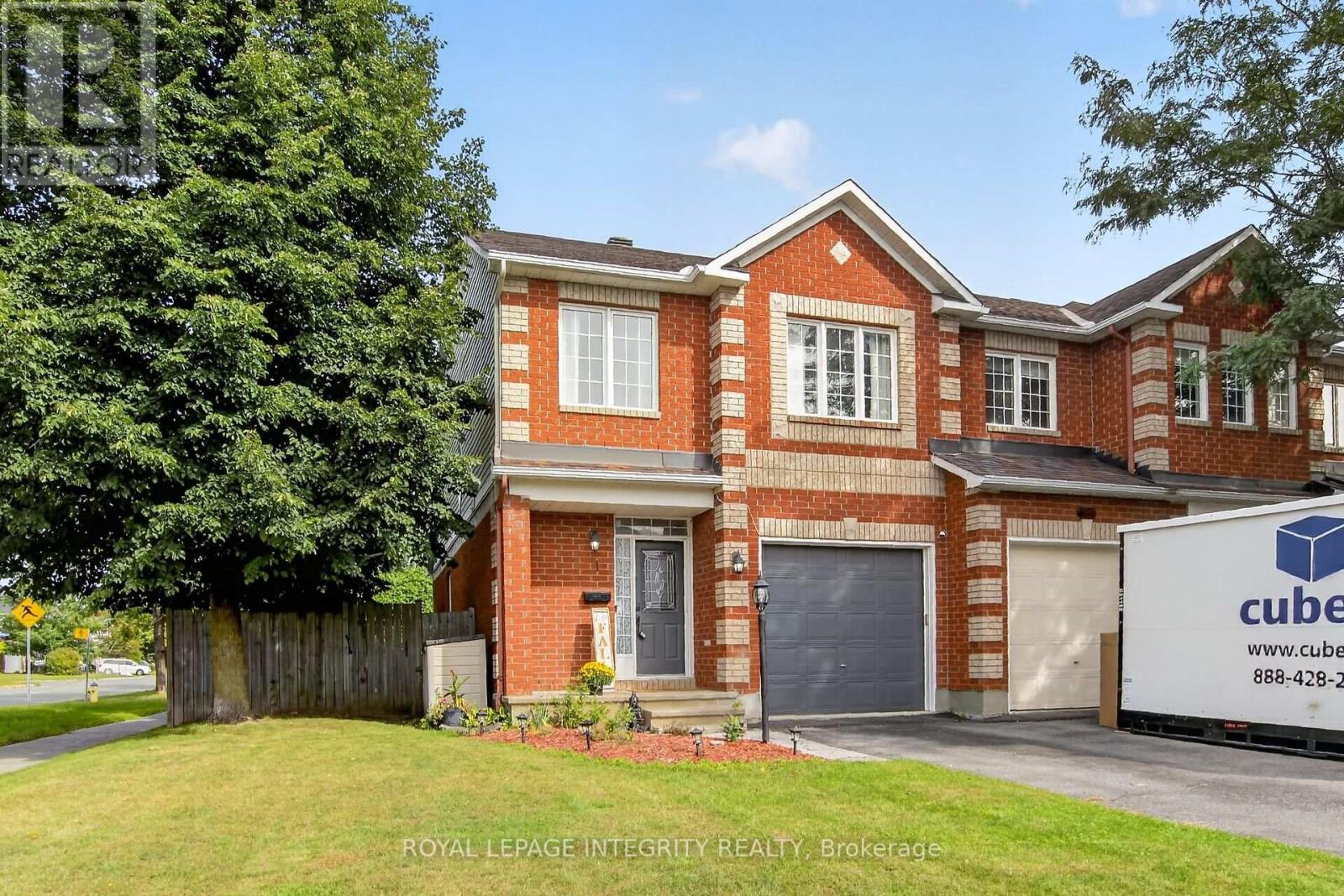 1 Chantilly Gate Property Photo 1