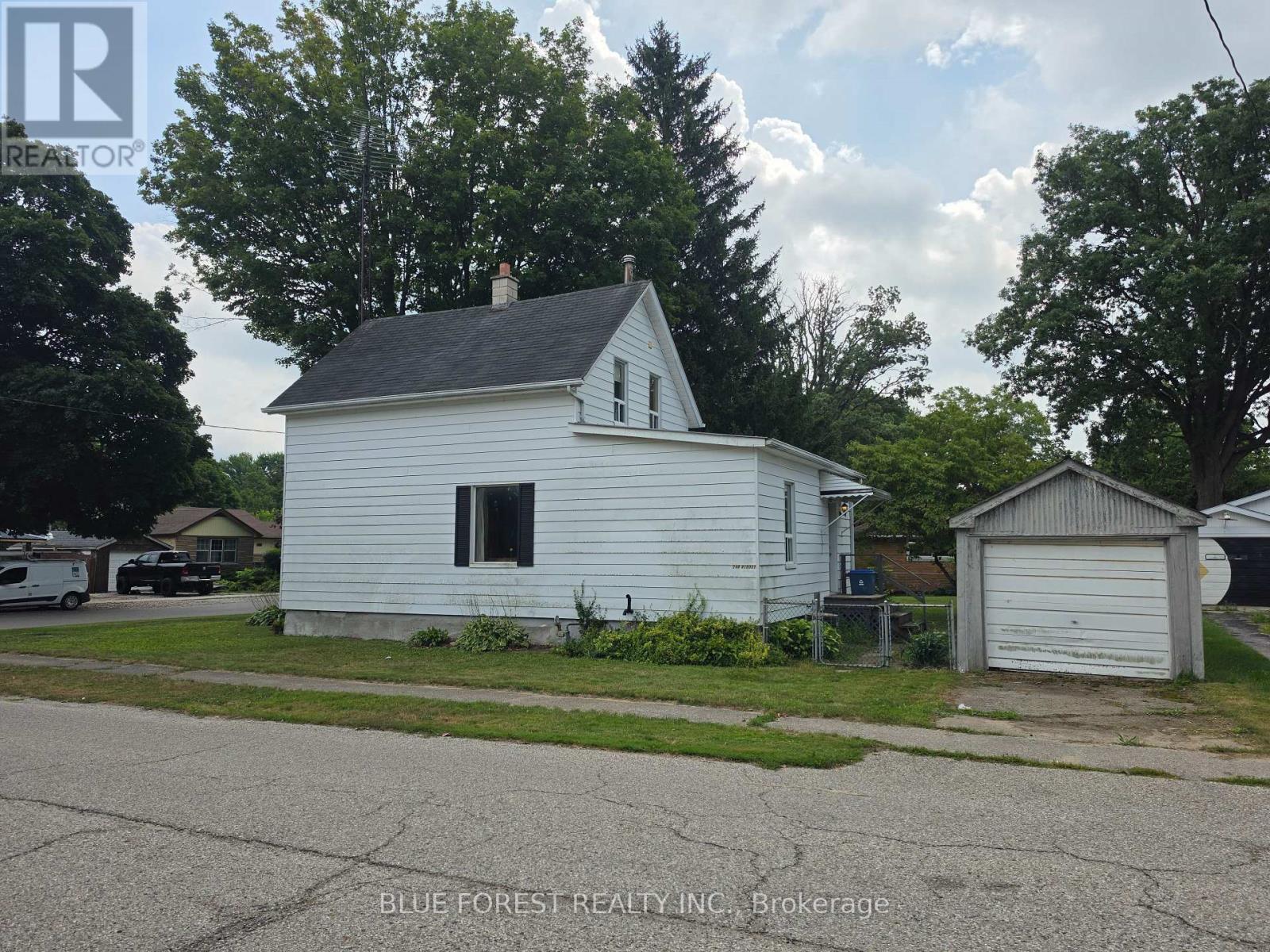 248 Ridout Street Property Photo 7