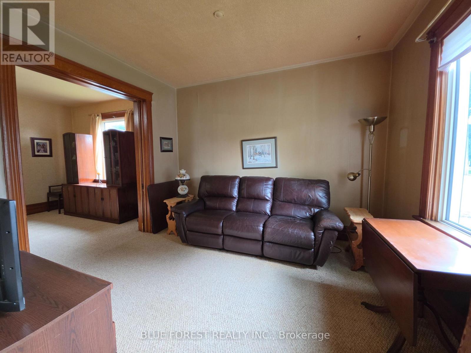 248 Ridout Street Property Photo 12