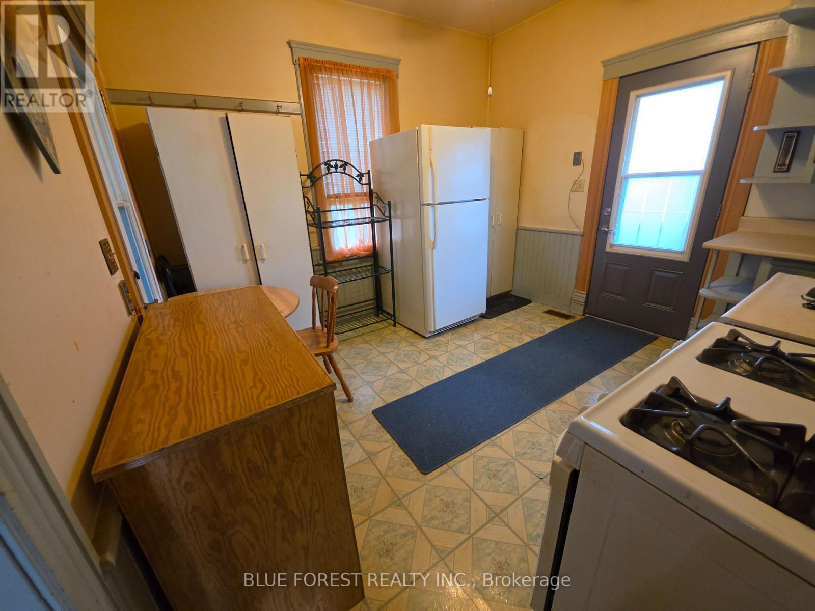 248 Ridout Street Property Photo 20
