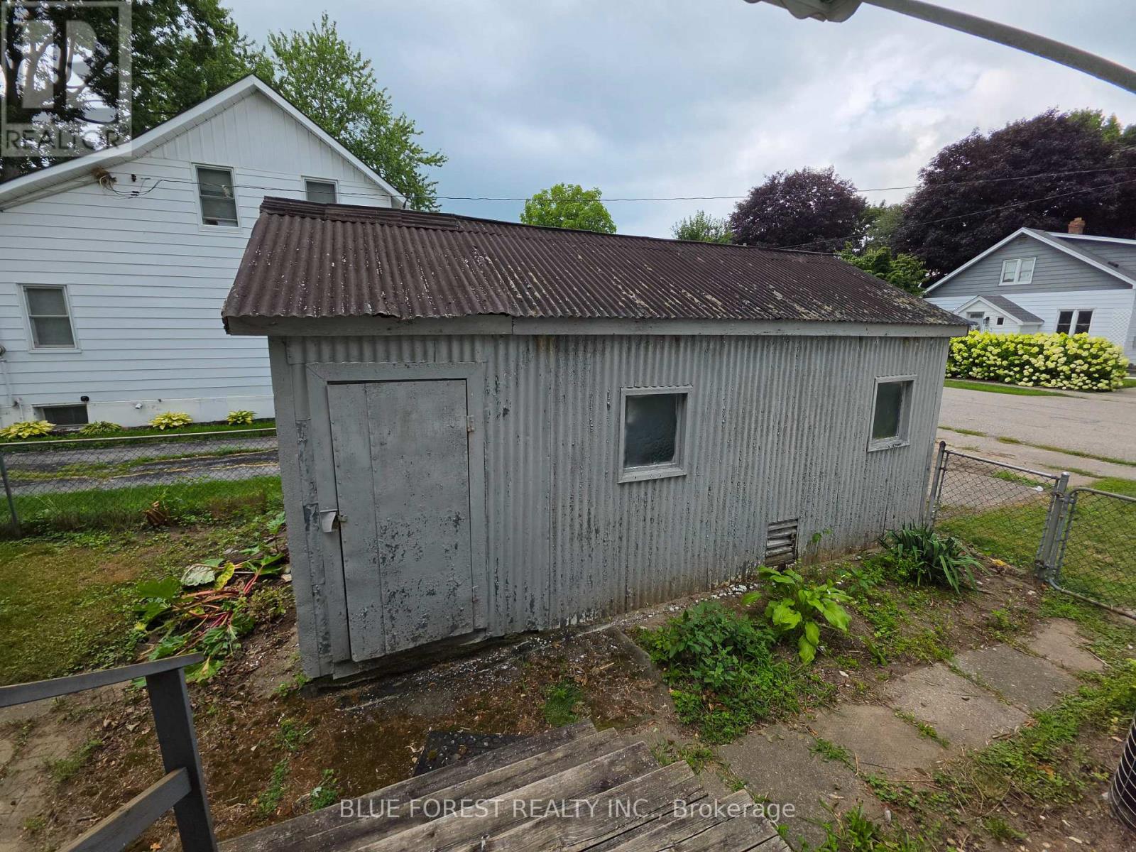 248 Ridout Street Property Photo 32