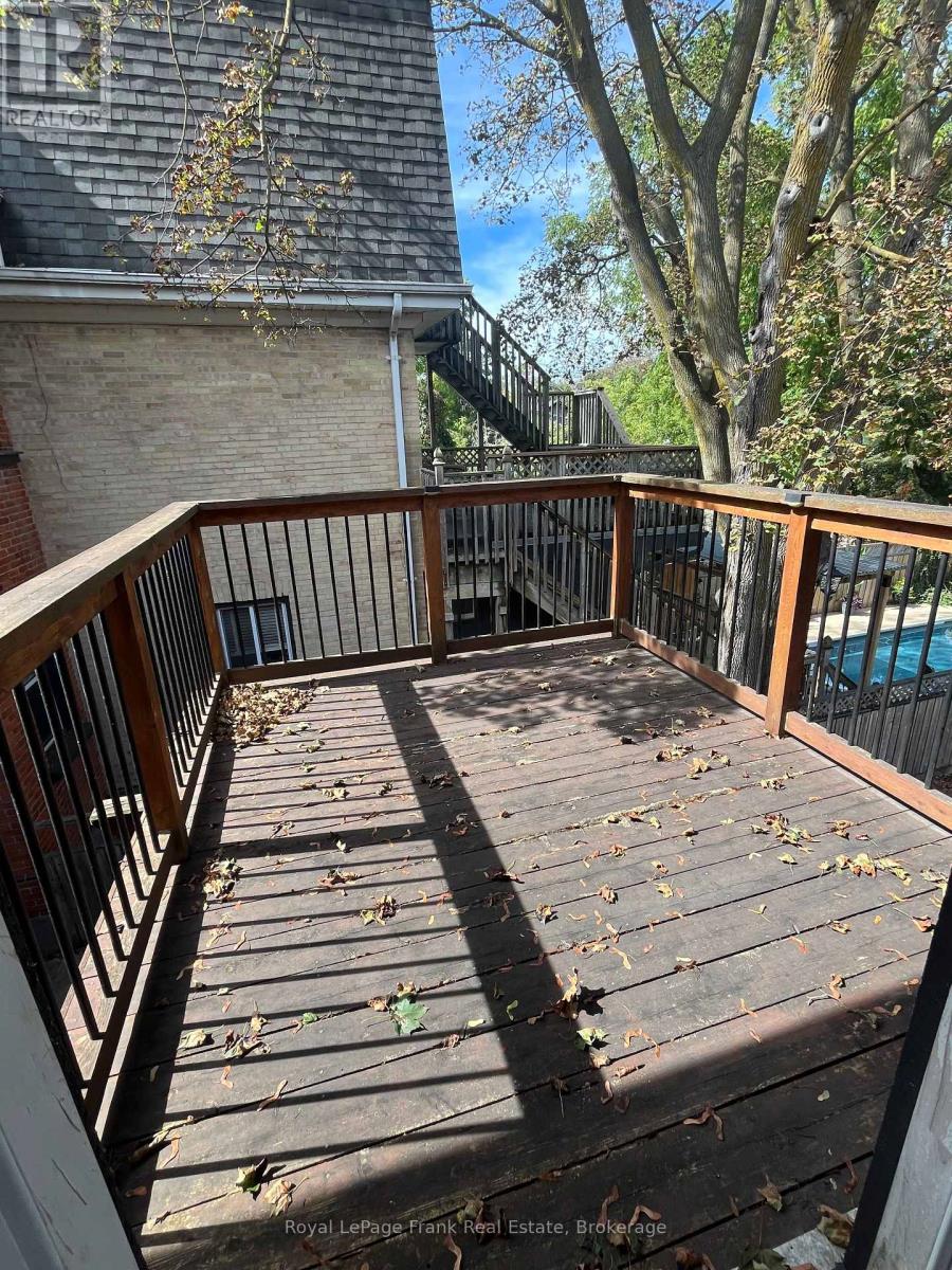210 Mcdonnel Street Property Photo 18