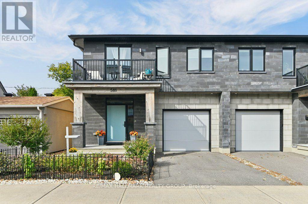 581 Queen Mary Street Property Photo 2