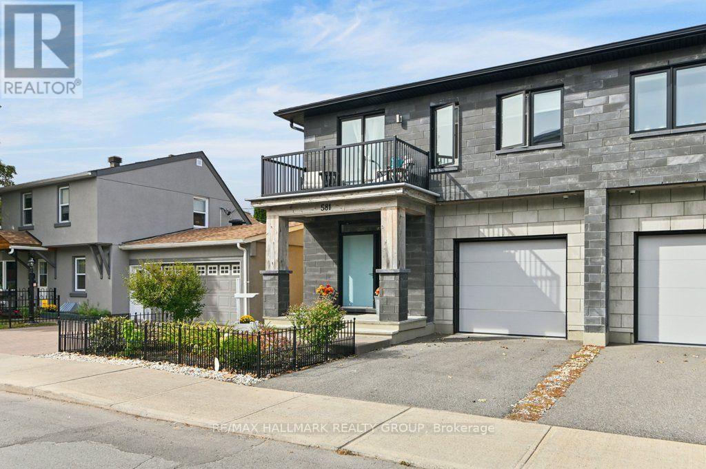 581 Queen Mary Street Property Photo 3