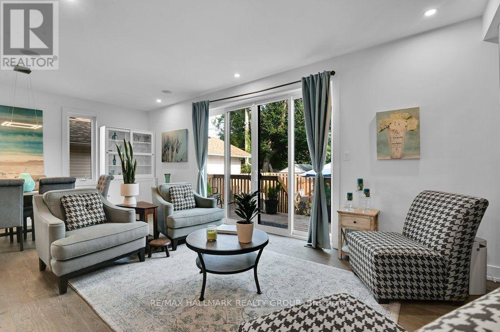 581 Queen Mary Street Property Photo 12