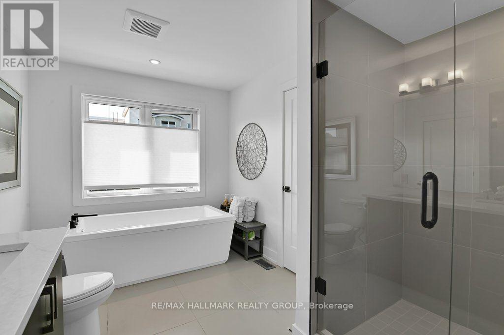 581 Queen Mary Street Property Photo 20