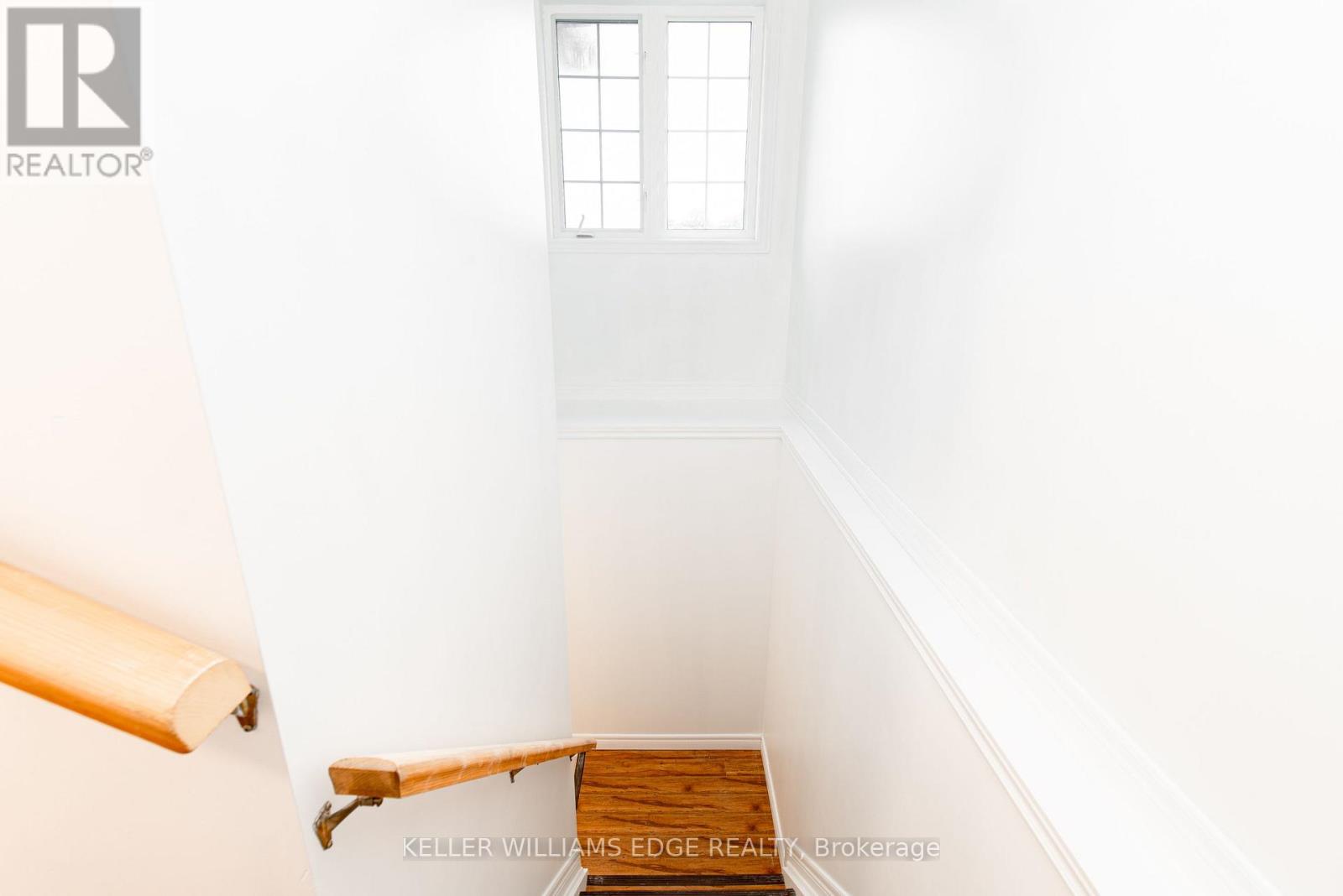 Room E - 119 Summers Drive Property Photo 17