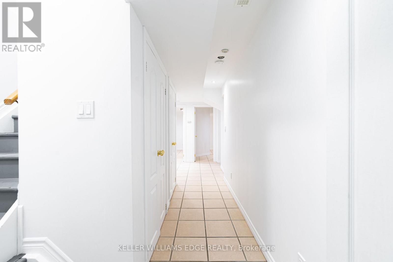 Room E - 119 Summers Drive Property Photo 20