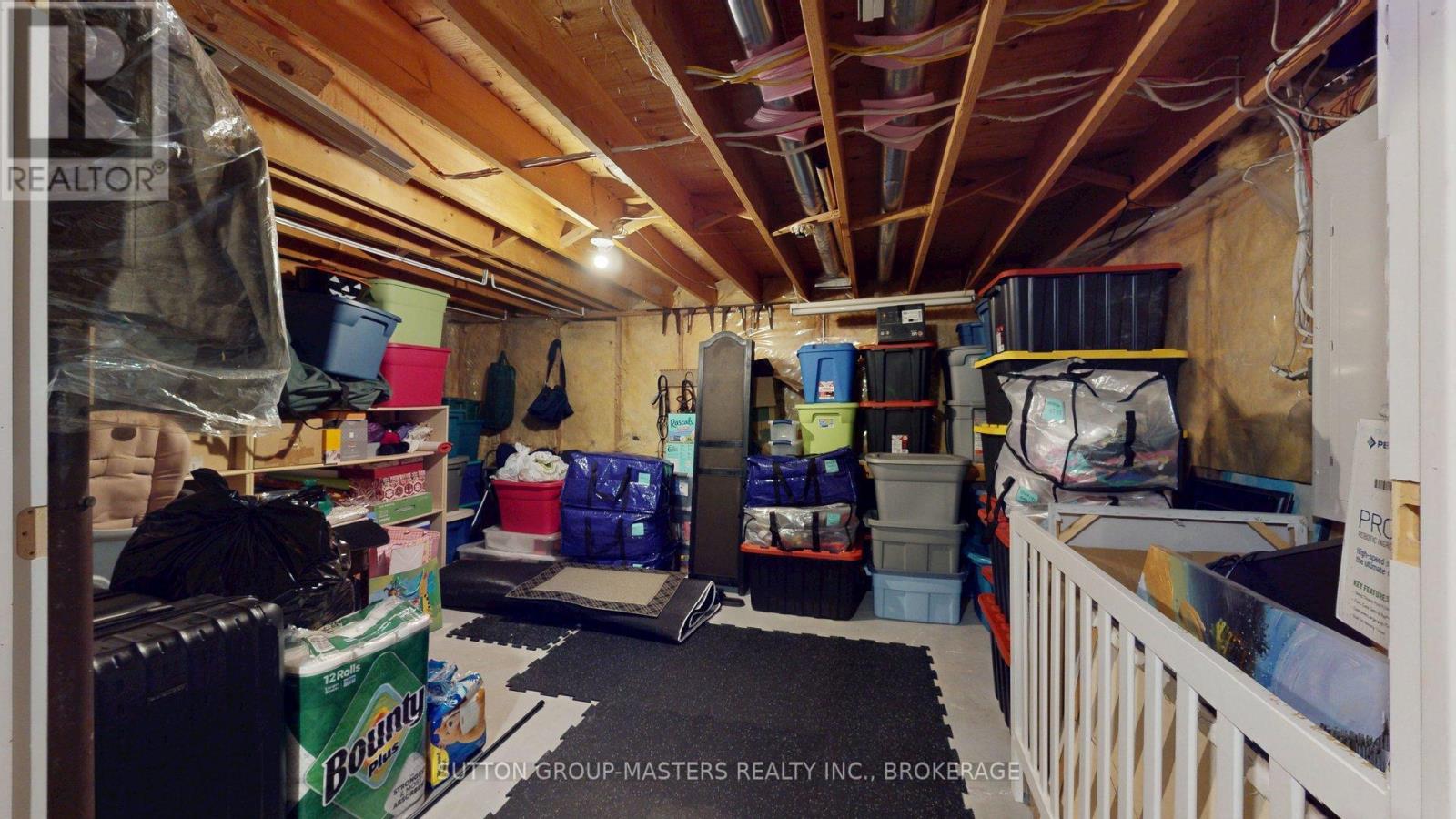 1196 Gladstone Way Property Photo 39