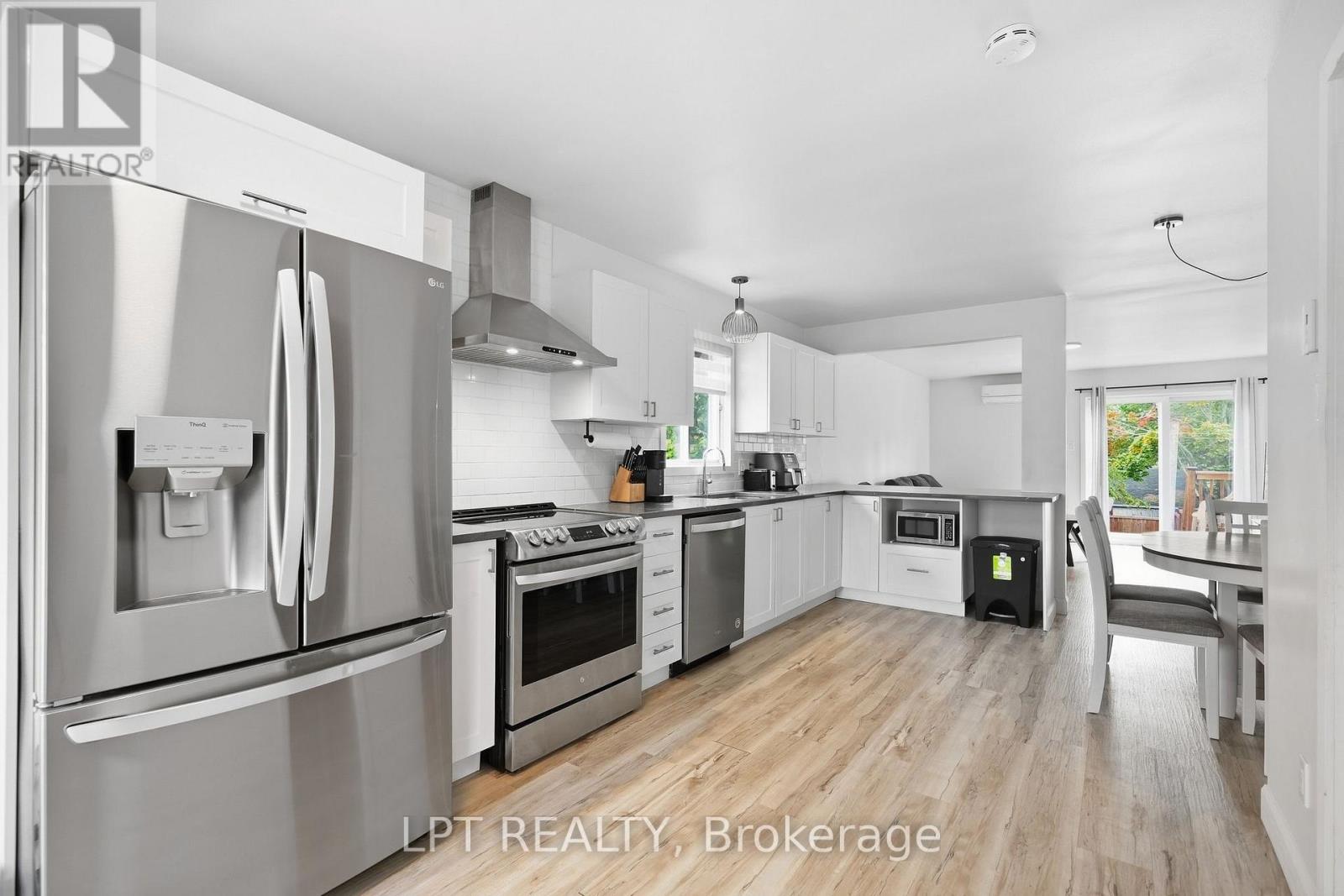 119 Pendleton Street Property Photo 4