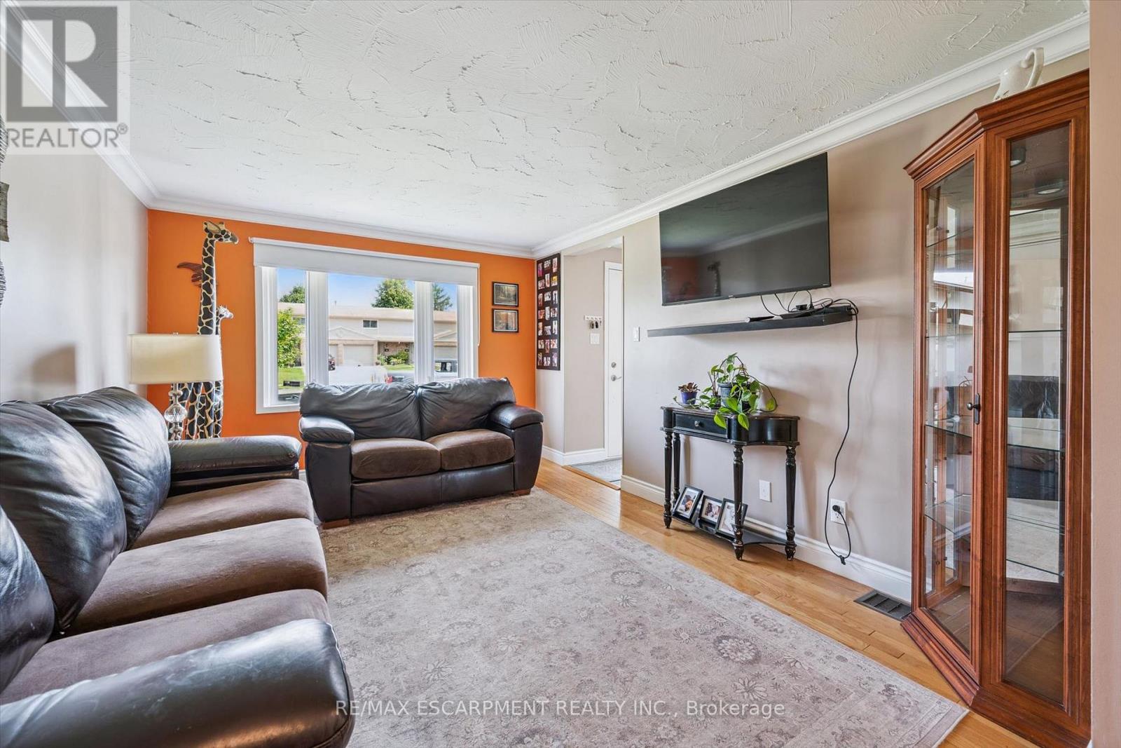 847 Doon Village Road Property Photo 12