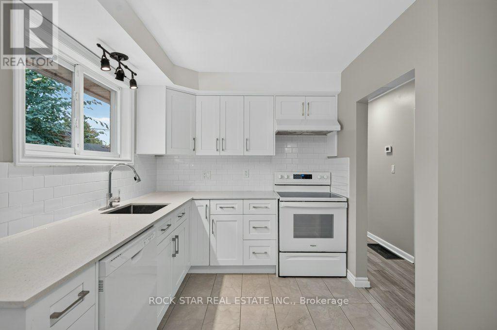 40 Clarendon Avenue Property Photo 14