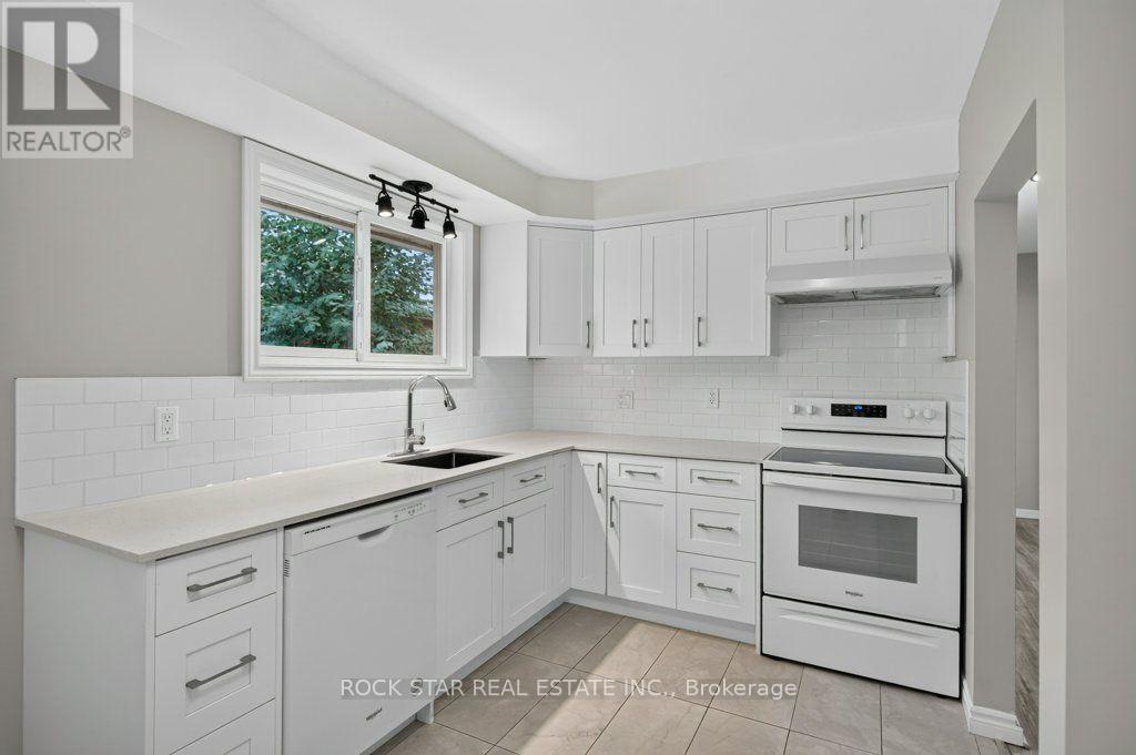 40 Clarendon Avenue Property Photo 15