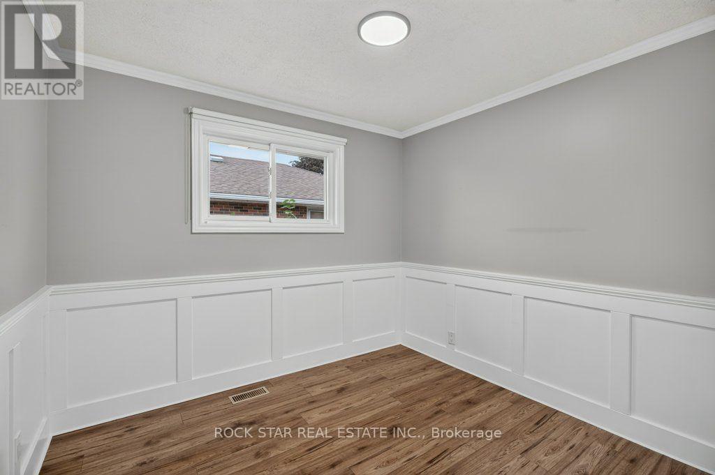 40 Clarendon Avenue Property Photo 18
