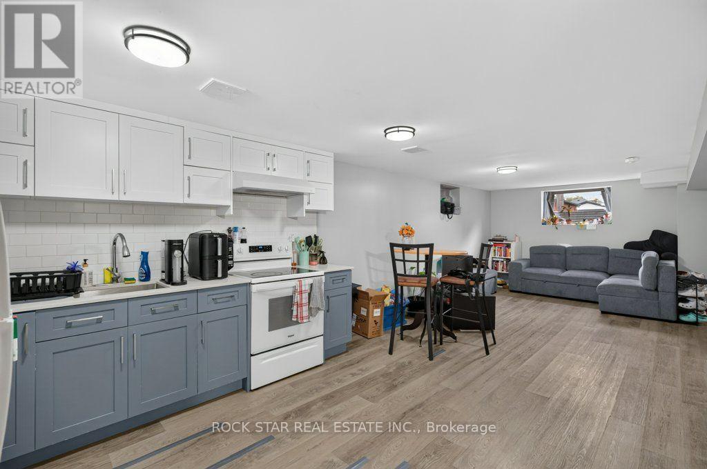 40 Clarendon Avenue Property Photo 30