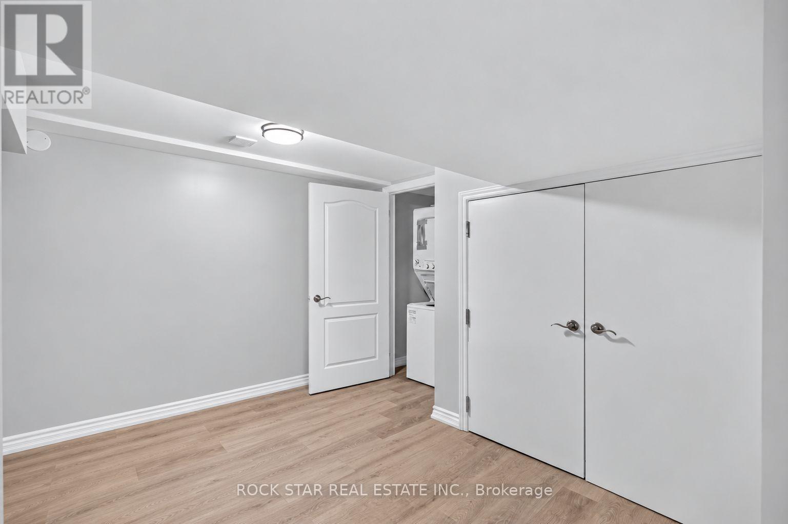 40 Clarendon Avenue Property Photo 36