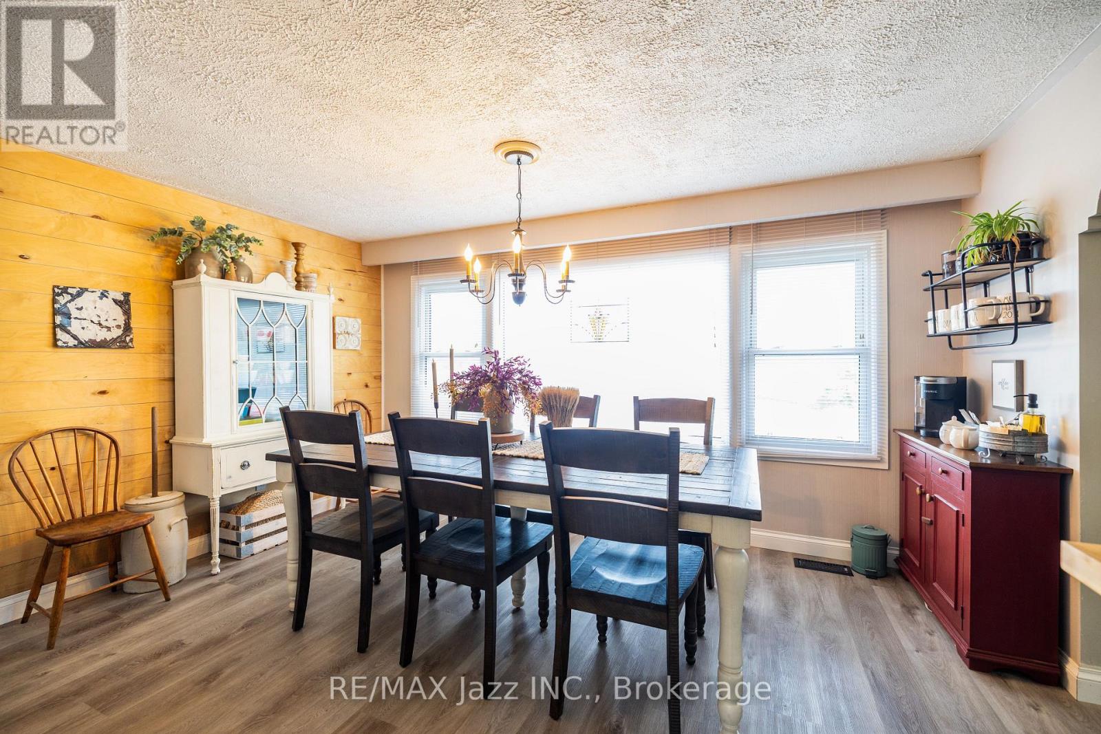 70 Marine Drive Property Photo 13