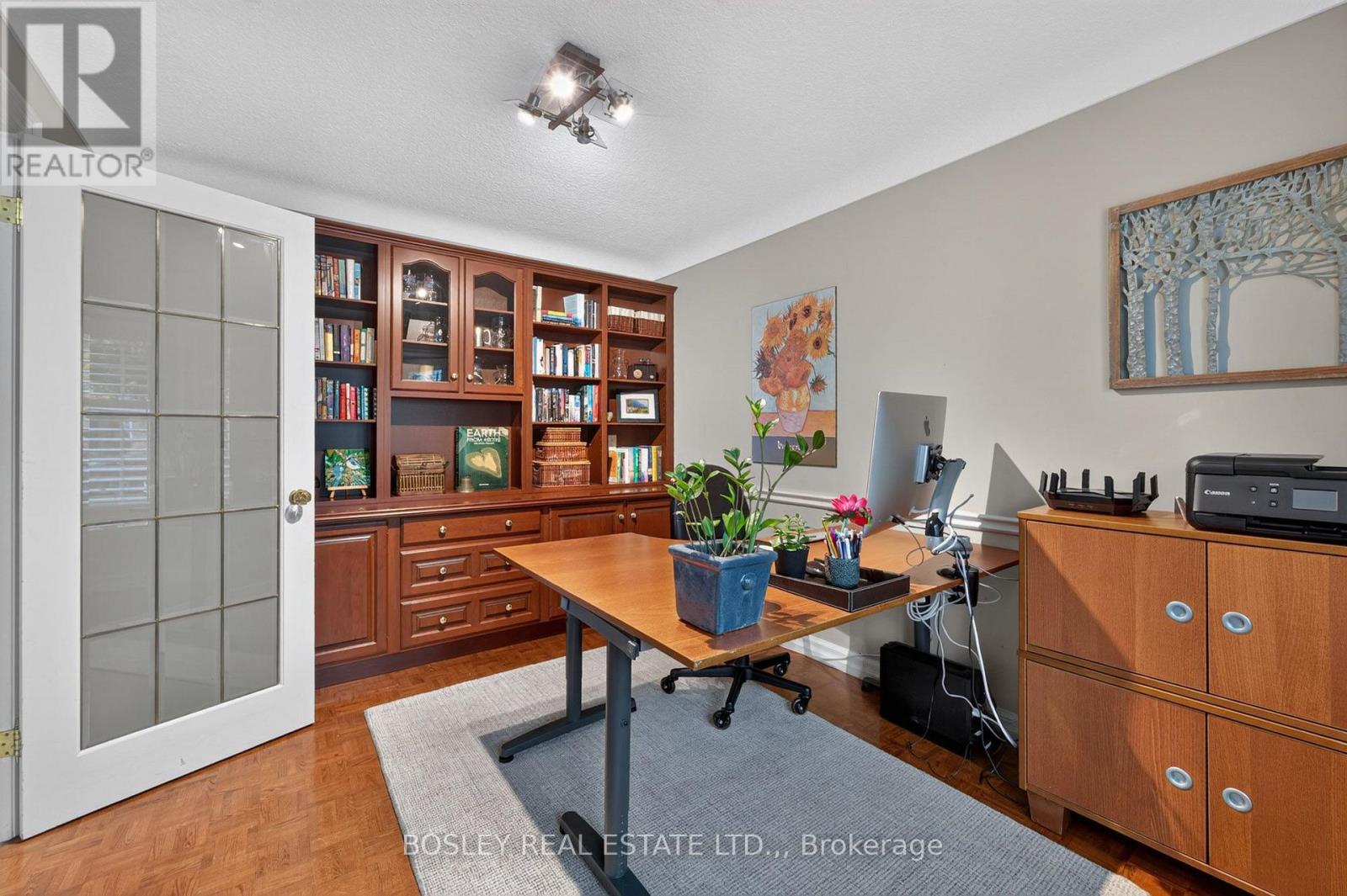 28 Arbour Glen Drive Property Photo 17