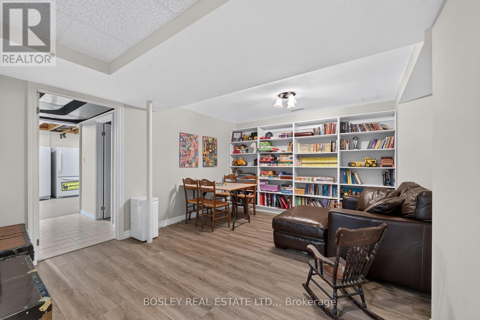 28 Arbour Glen Drive Property Photo 32