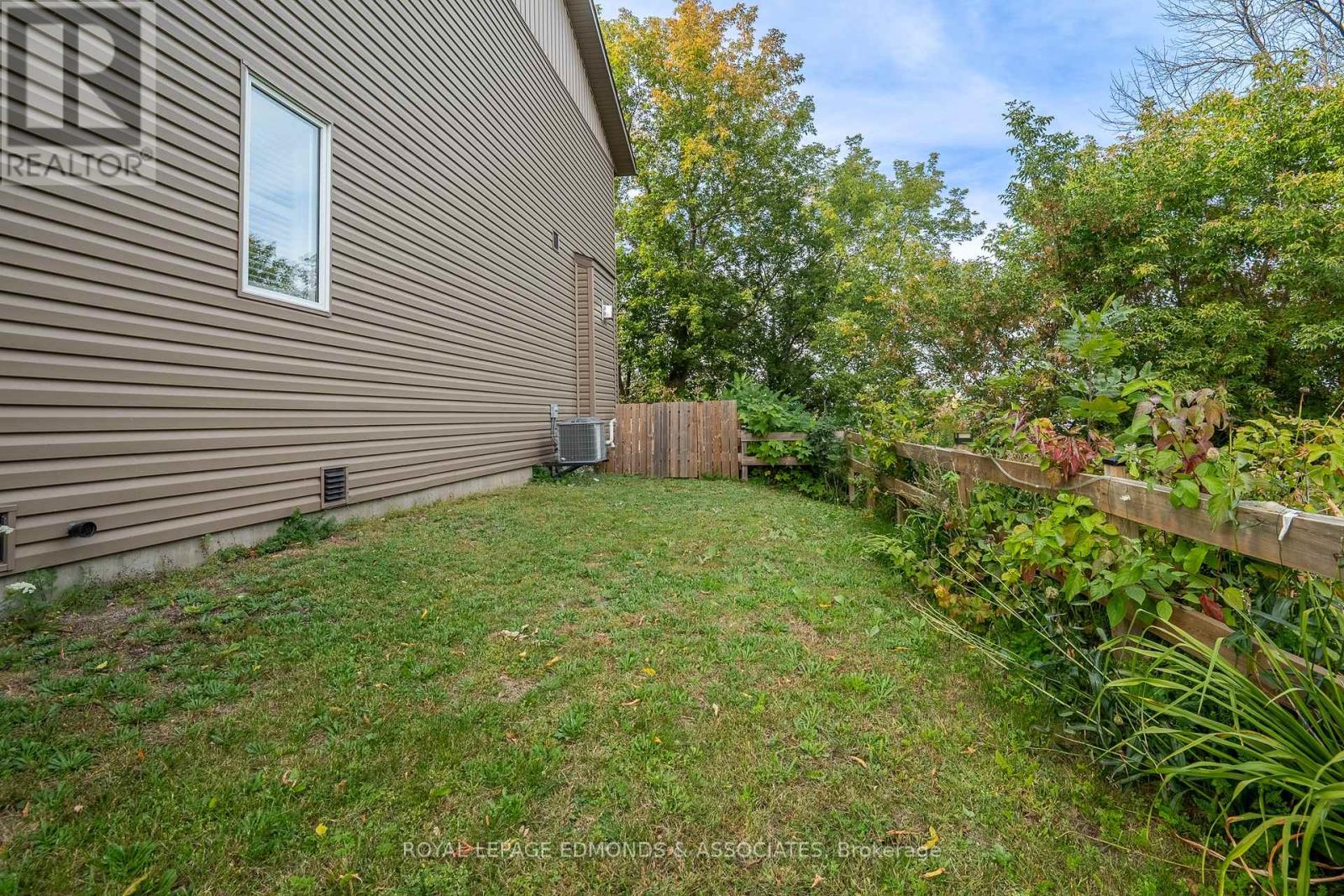 359 Nelson Street Property Photo 38