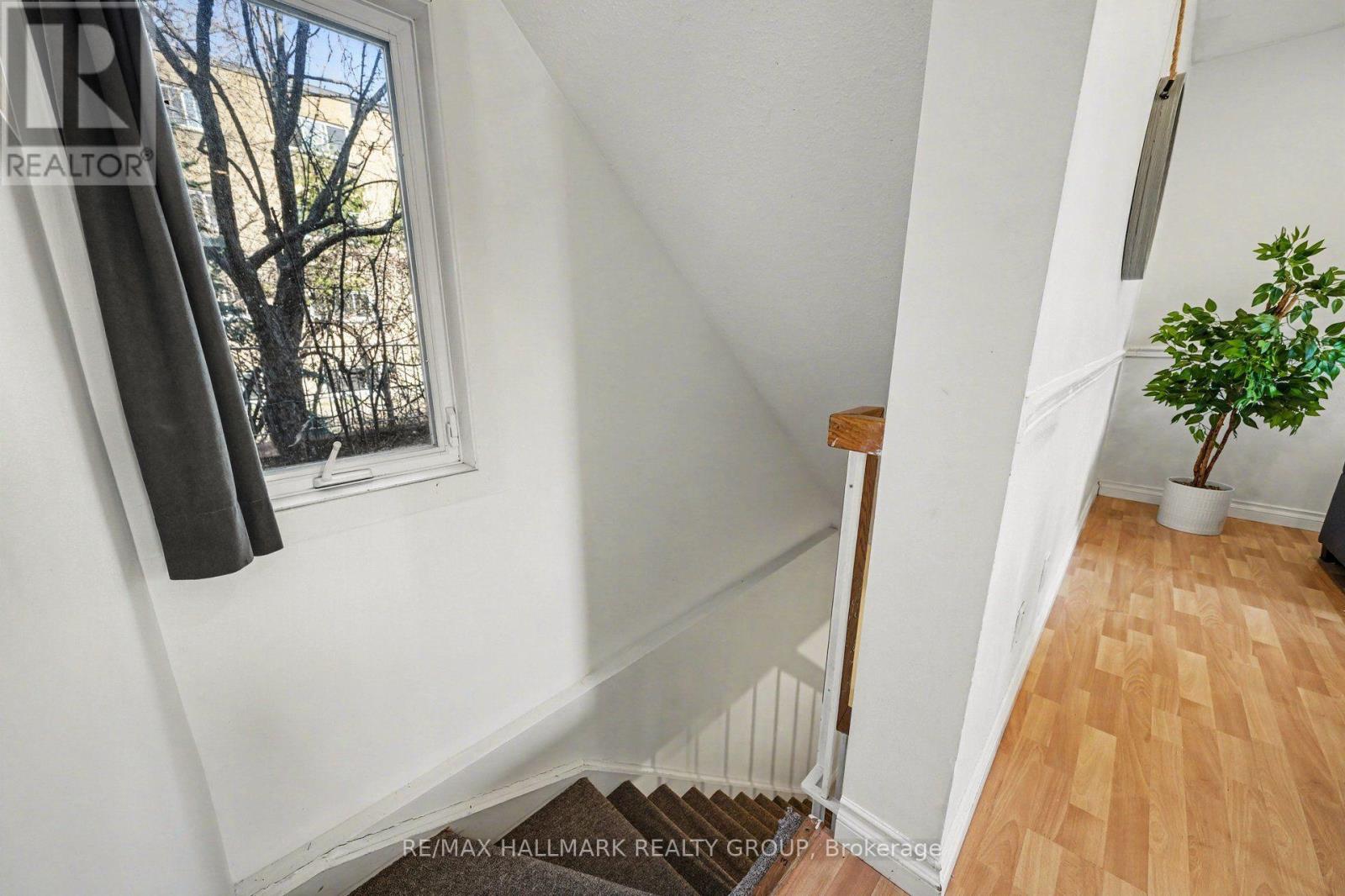 15 - 1204 Shillington Avenue Property Photo 14