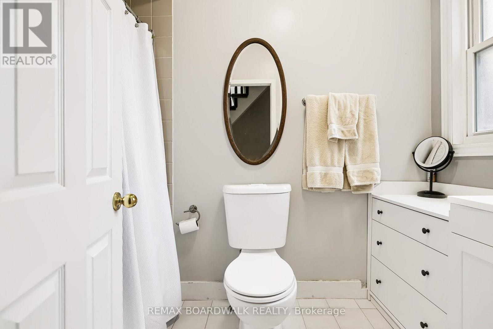 239 Wilbrod Street Property Photo 20